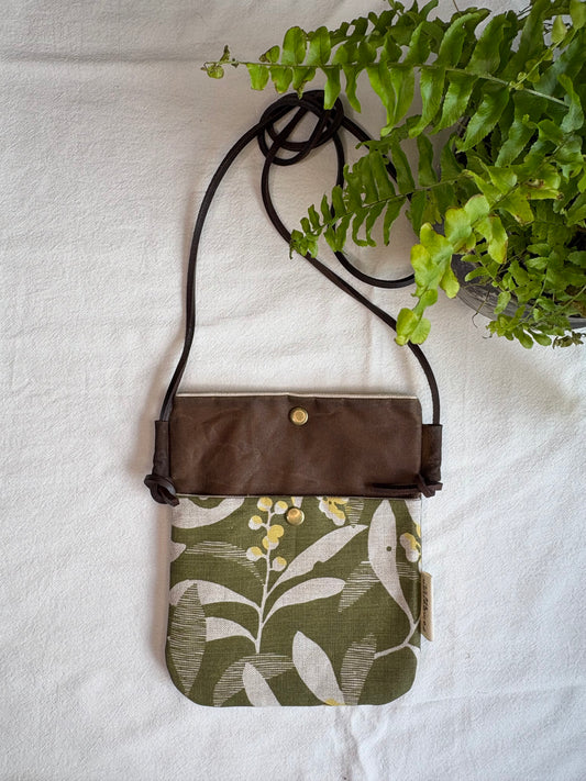 Green Wattle - Brown Oilskin