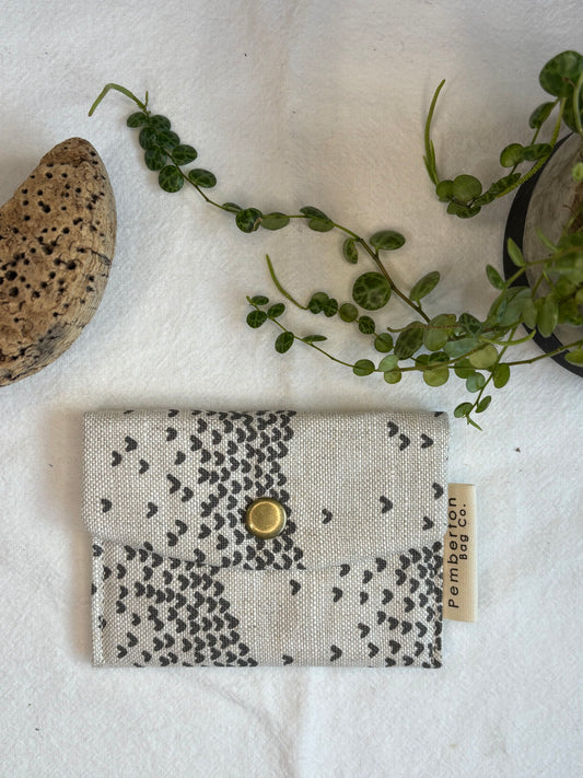 Mountain Dots Style 4