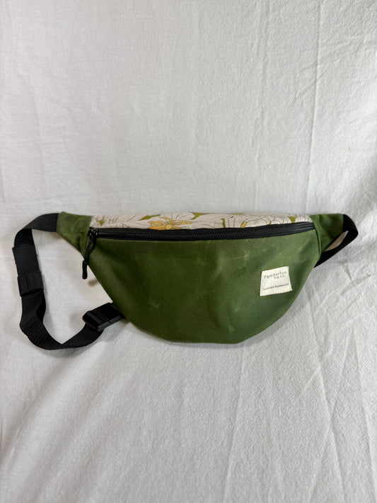 Green Oilskin - Patterned floral Top Panel